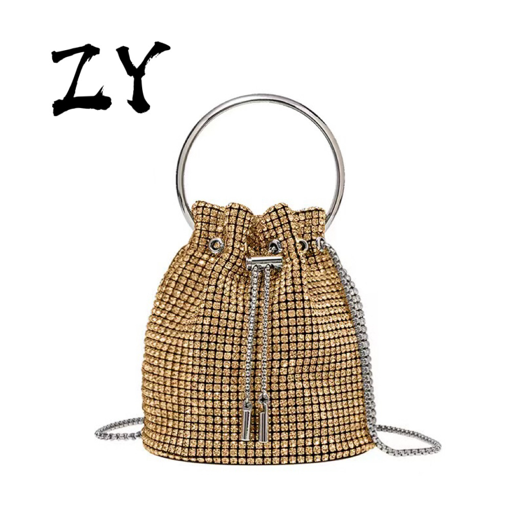 Borsa a tracolla versatile, borsa da sera con tracolla, borsa a secchiello, borsa da sera con strass intarsiati, per donna_voghion.com