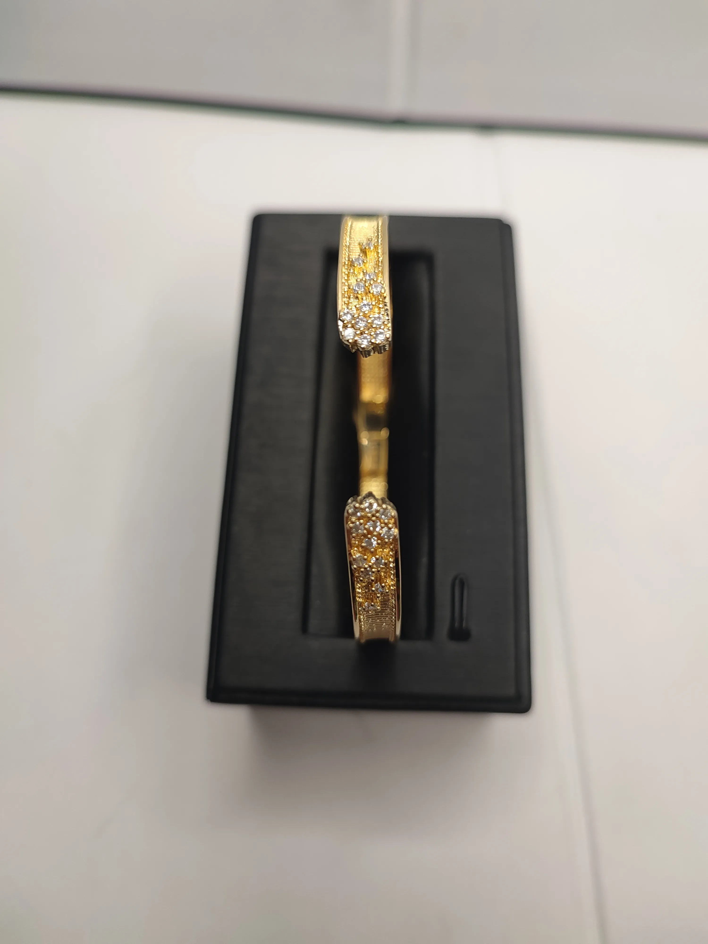 armband bangle Openingspatroon designer sieraden femme sier set diamant Liefde horloges Vrouwen Mannen koppel armbanden goud_voghion.com
