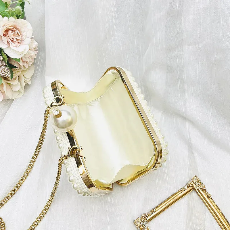 Fashion Square Shell Clutch Handgefertigte süße Perlenhochzeitsfeierkette Mini-Umhängetasche aus Leder SG Taschen für Frauen 240823_voghion.com