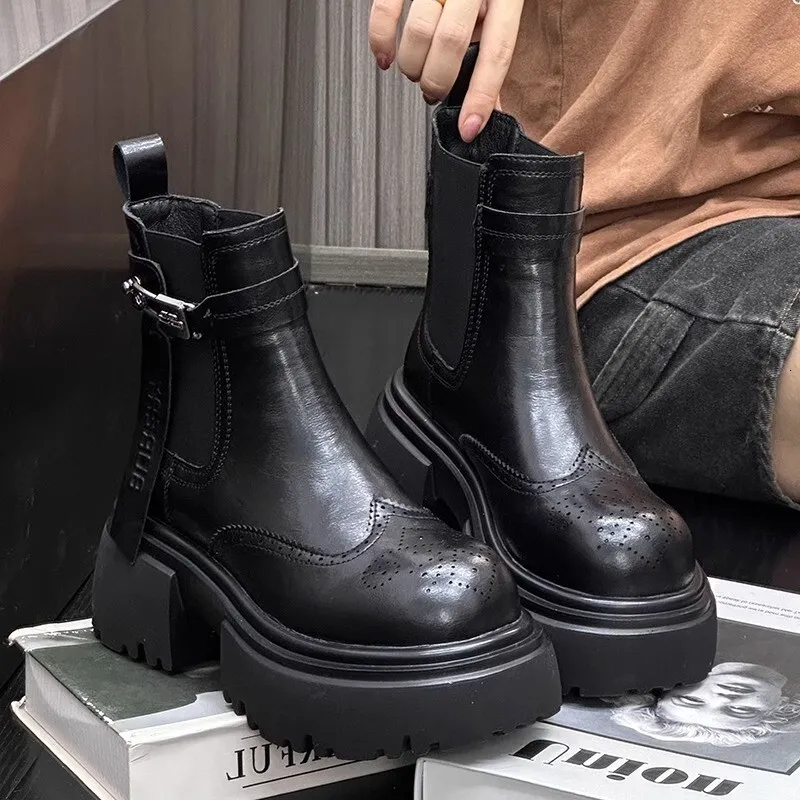 Bottes de neige à plateforme pour femmes, chaudes, en peluche, talons hauts, en cuir, tendance hiver 2025, chaussures décontractées, mode rétro Botas Mujer_voghion.com