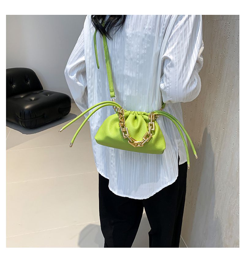 Koreanische Version der Mode-Beuteltasche 2024 neue Handtasche Litschi-Muster einfache Kette Umhängetasche Kind und_voghion.com