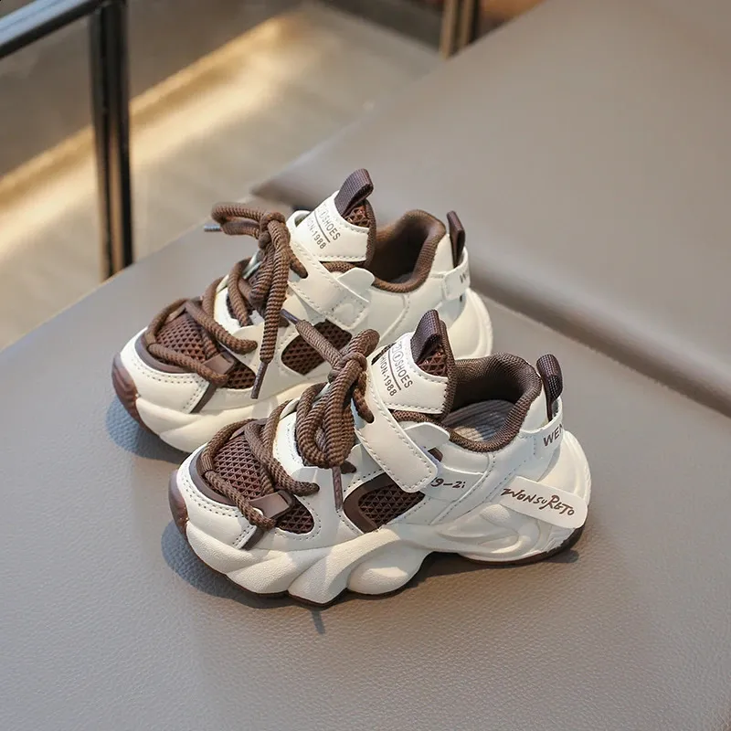 Childrens air mesh childrens casual sports color matching lace breathable boys and girls running shoes anti slip 240912_voghion.com