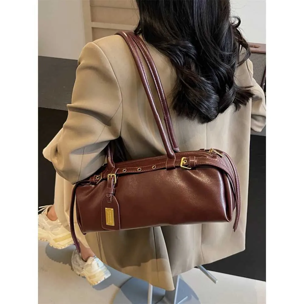 Pu-Kissentaschen für Frauen, einfarbig, weiches Leder, Schultertasche für Damen, vielseitige Schulranzen, Unterarmtaschen für Damen_voghion.com