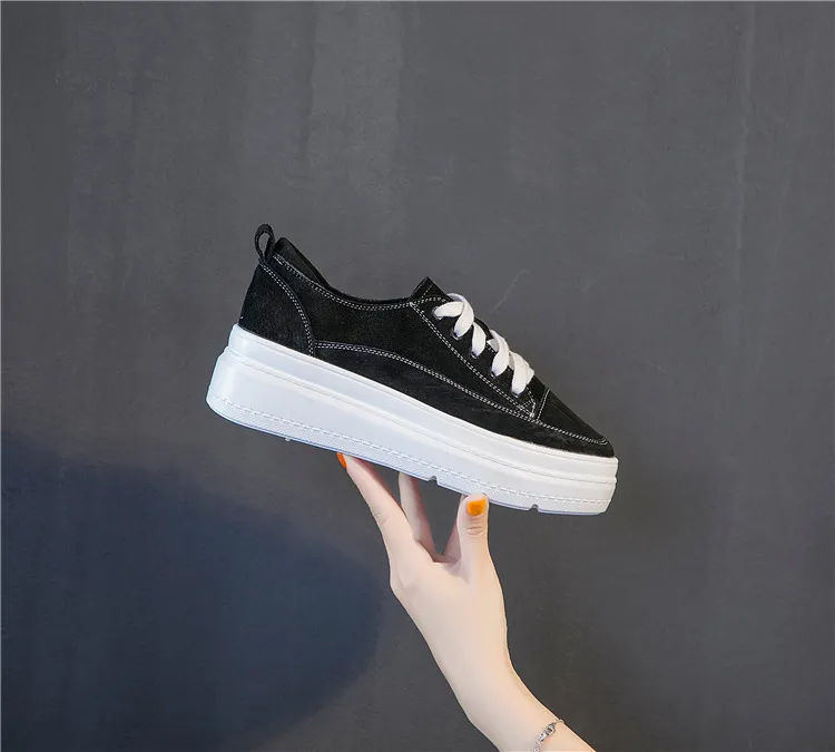 Scarpe casual semplici, comode, traspiranti, alla moda e con stampa leopardata, con punta rotonda e bassa sul fondo._voghion.com