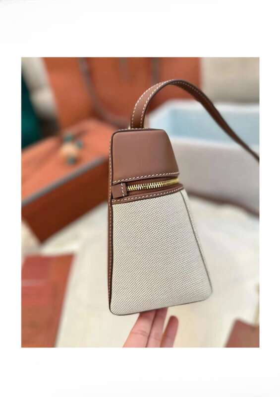 Borsa a tracolla sottobraccio in vera tela da vela, cerniera in pelle, pelle in microfibra, fibbia obliqua dorata_voghion.com