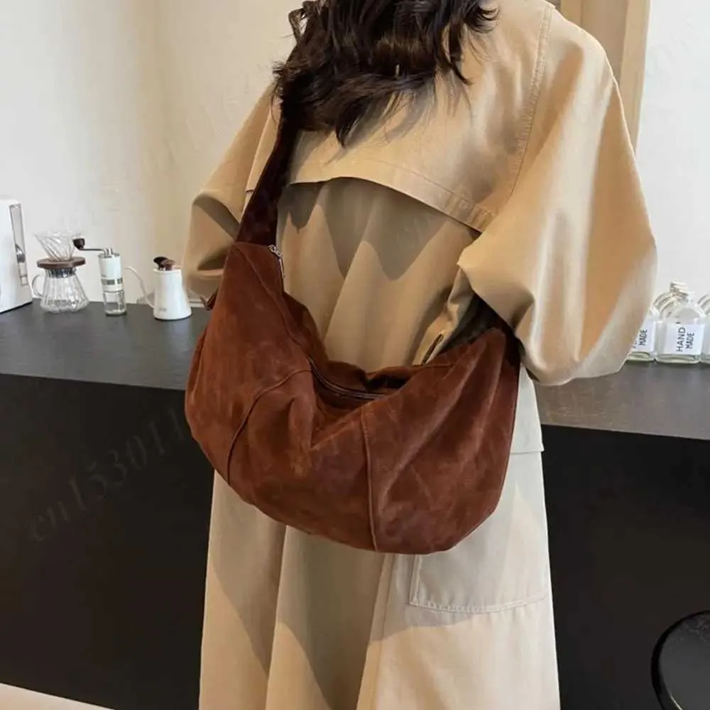 Borsa a mano piccola Hobo Tote multitasche in pelle scamosciata da donna con tracolla regolabile, borsa a mezzaluna, mini pochette a tracolla_voghion.com
