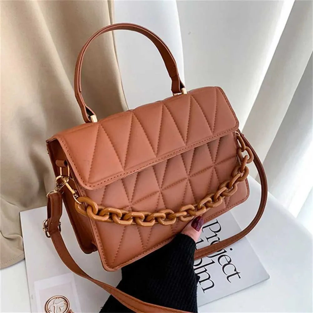 Nouveau sac à bandoulière en toile pour femmes, sac à bandoulière tendance avec chaîne, marque de créateur et portefeuille, petit sac à main à rabat Y241123_voghion.com