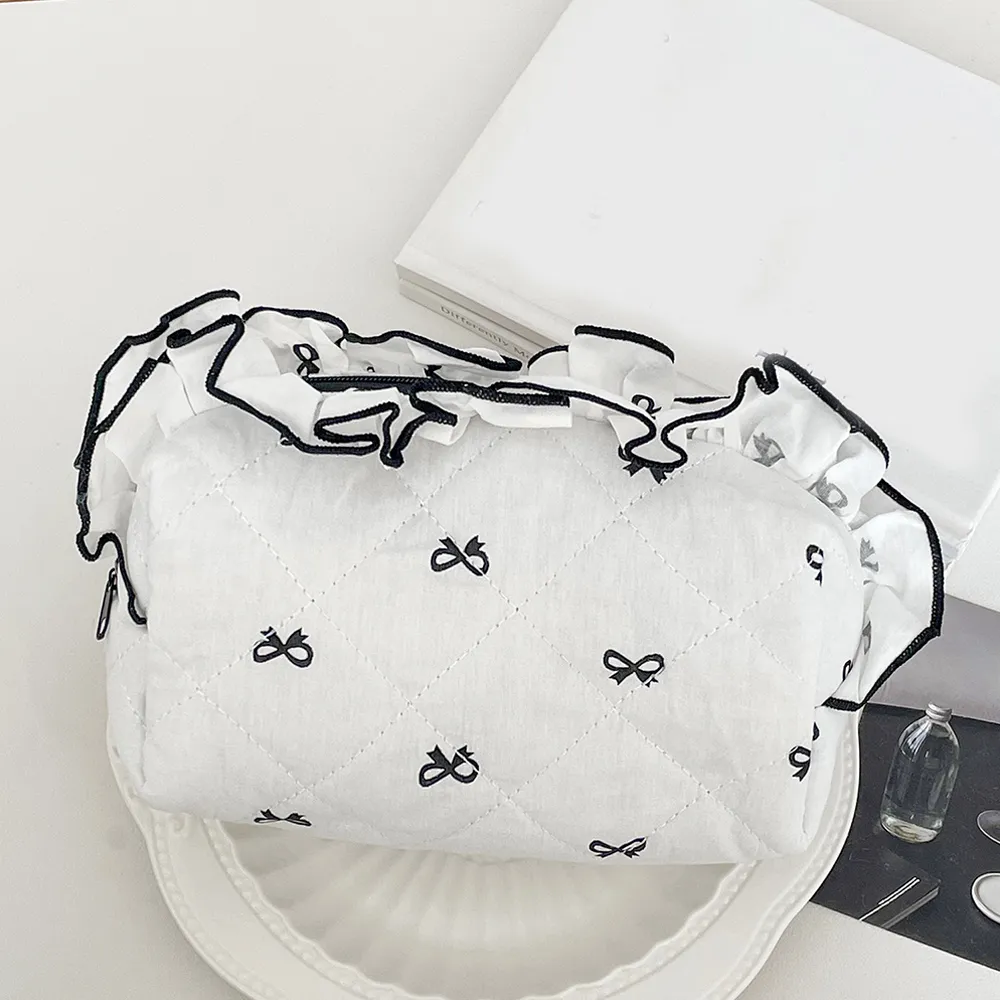 Korea Bow Print Damen Make-up Große Kapazität Tragbare Kosmetiktasche für Reisetoilettenartikel Gekräuselte Kante Kosmetikaufbewahrung_voghion.com