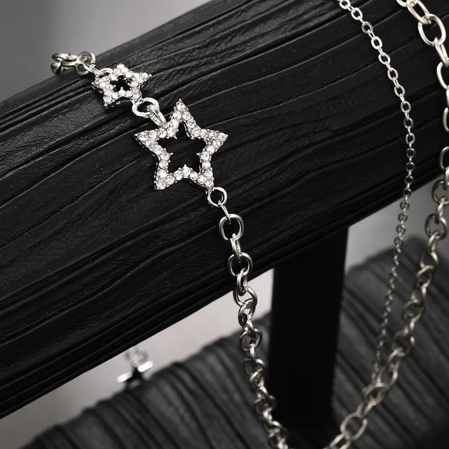 Collane con ciondolo Stella lucida Collana girocollo con nappa a strati Gioielli per donna 2024 Moda Pentagramma Catena color argento_voghion.com