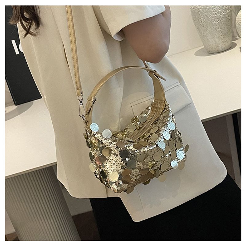 Modische kleine quadratische Tasche Damen im neuen ausländischen Stil 2024 mit Pailletten, Knödeltasche, vielseitige_voghion.com