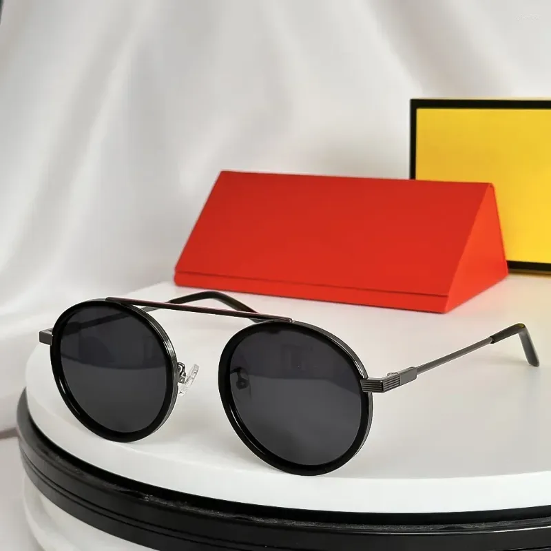 Sunglasses Women Outdoor Sunshine Beach Travel Guest Round Eyewear UV400 High Quality Design Unisex Personality Fashion_voghion.com
