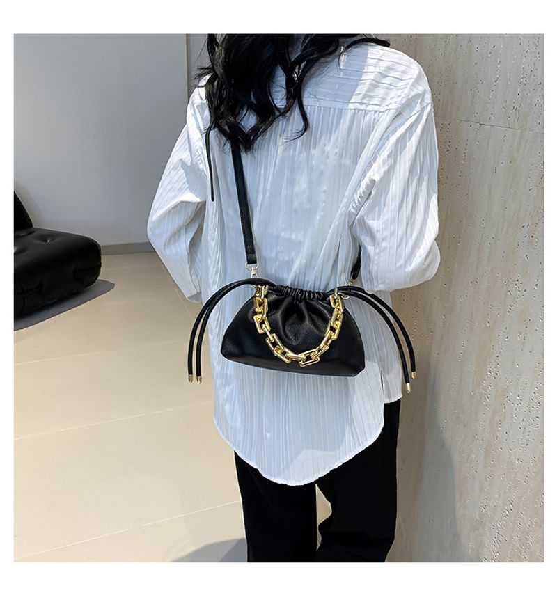 Koreanische Version der Mode-Beuteltasche 2024 neue Handtasche Litschi-Muster einfache Kette Umhängetasche Kind und_voghion.com