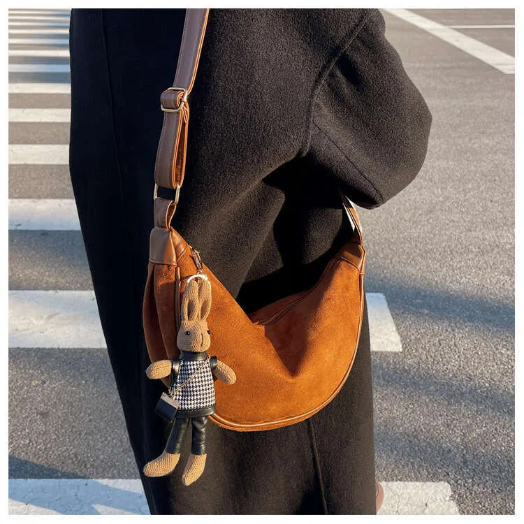 Borsa a tracolla in tweed satinato per studentesse eleganti_voghion.com