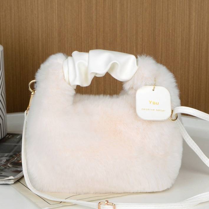 Sac bandoulière en fausse fourrure pour femme - Sac à main souple avec fermeture éclair, petit sac carré élégant et mignon pour vos tenues du quotidien._voghion.com