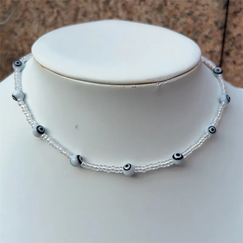 Kette bunt für Frauen Mode handgefertigt Daisy Blume Lächeln Charms Perlen Halsband Kunststoff Perlen Halskette Boho Schmuck_voghion.com