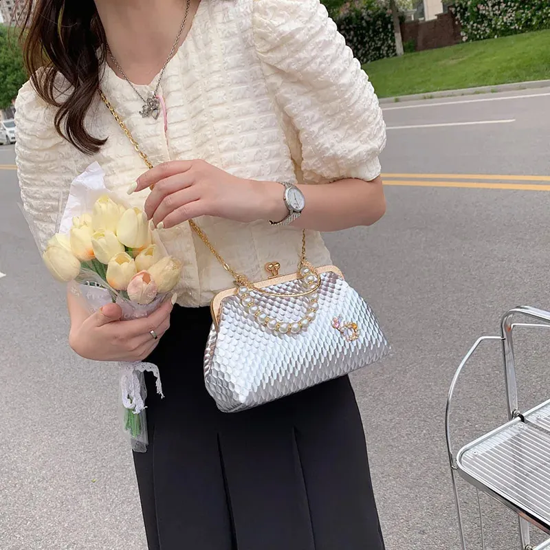 Sacs à bandoulière en argent doré pour femmes, pochette de soirée en perles, chaîne, clip, sacs à main de fête 240821_voghion.com
