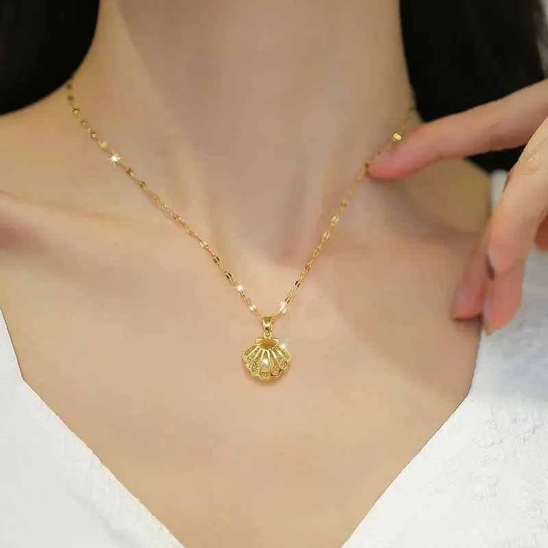 Anhänger Halsketten Modische leichte personalisierte Mikro-verzierte Schmuck Muschel Perlenkette klassischer Edelstahl_voghion.com