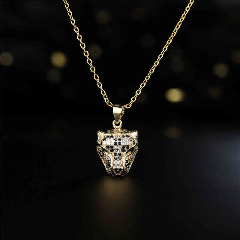 Leopard Head Pendant Necklace Gold Plated Cubic Zirconia Jewelry_voghion.com