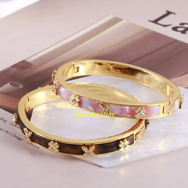 Designer Brand KS Bangle Butterfly Clover Opening Fashion Pink Shell Amber Sweet Bracelet Gold Plated Brass Design For_voghion.com