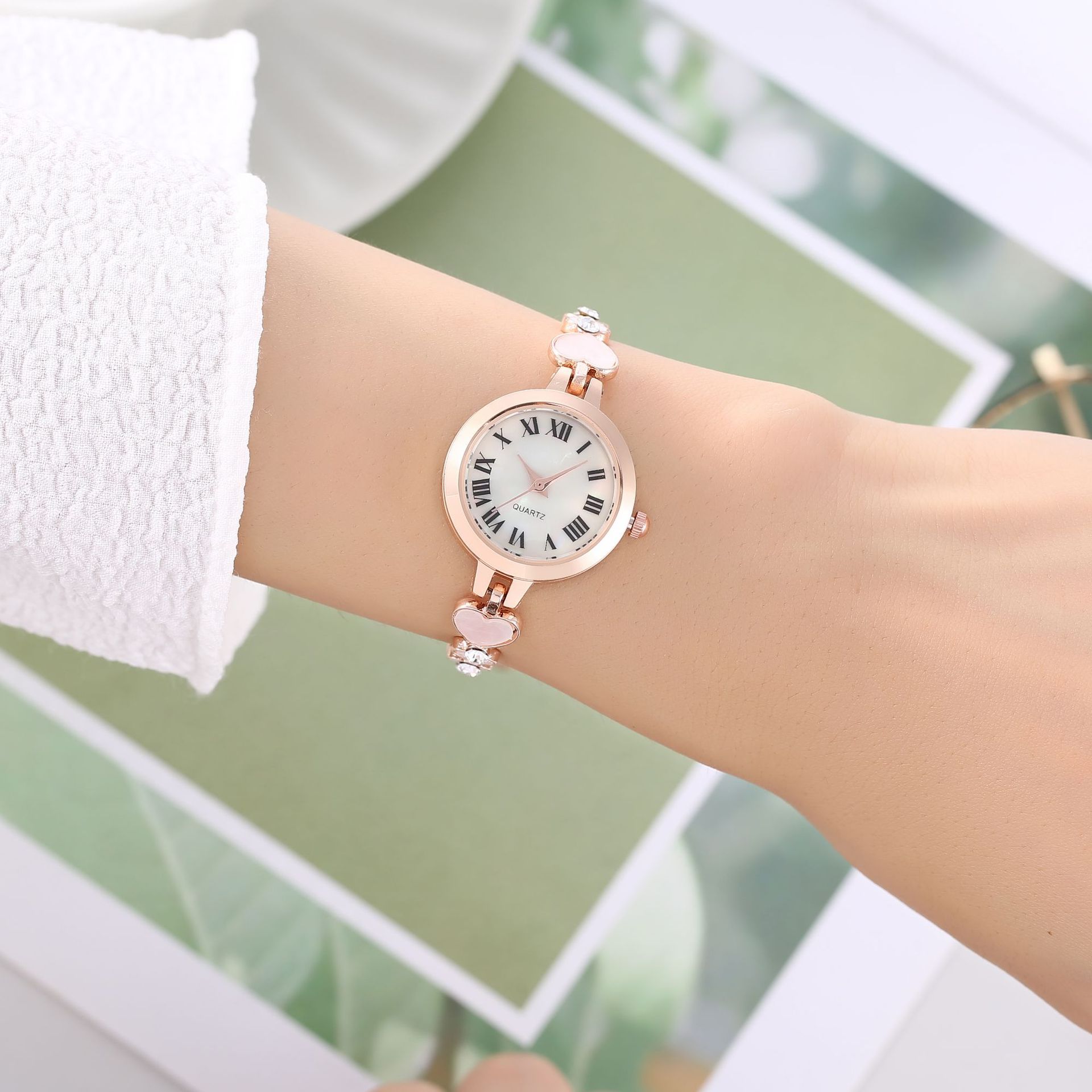 Women's Fine Band Heart Heart Bracelet Watch Water Diamond Shell Bracelet Watch Adjustable_voghion.com