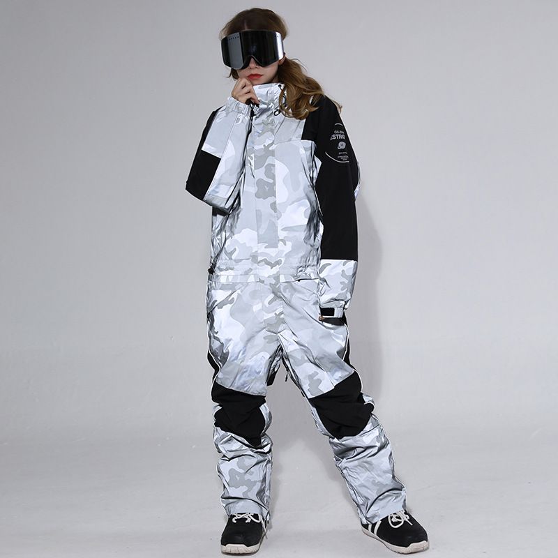New ski female set fluorescent camouflage warm waterproof breathable night field single and double board one-piece snow_voghion.com