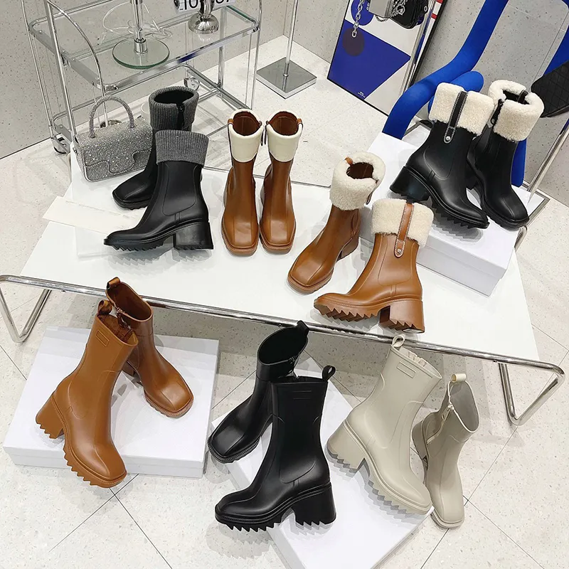 Women's Black Knee-high Waterproof Rain Boots With Platform Sole_voghion.com