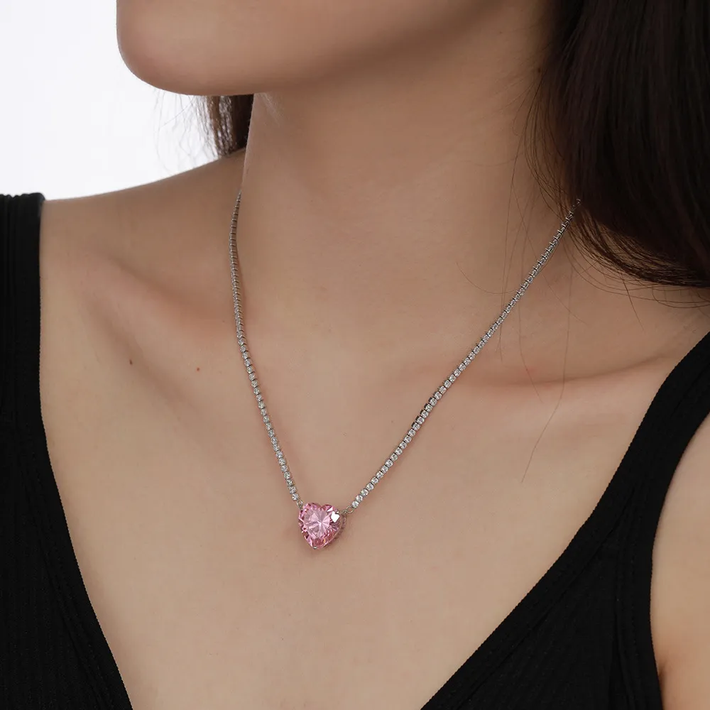 Heart Pendant Necklace With Austrian Crystal For Wedding_voghion.com