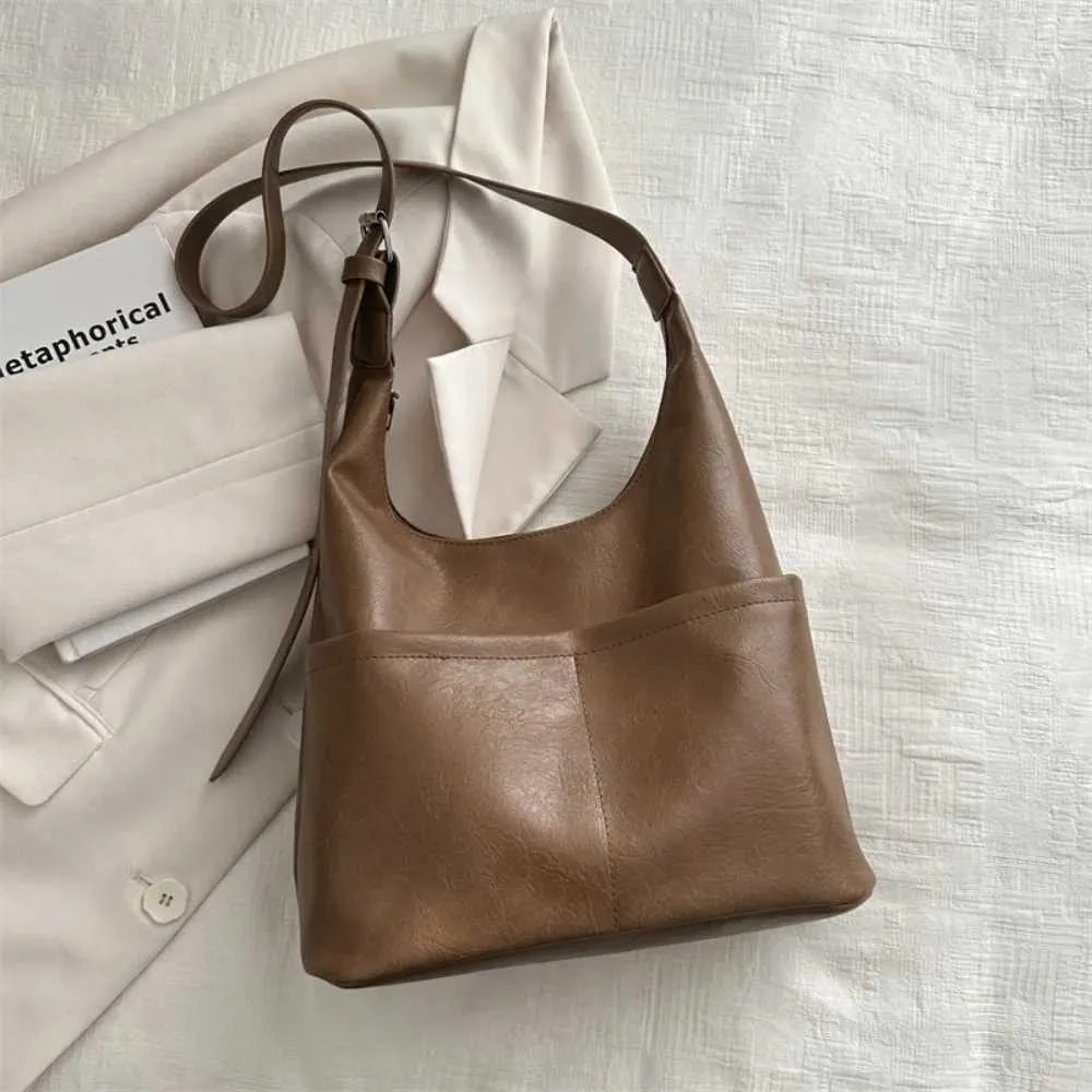 Large Women's Shoulder Bag Stylish Pu Daily Work Handbag_voghion.com