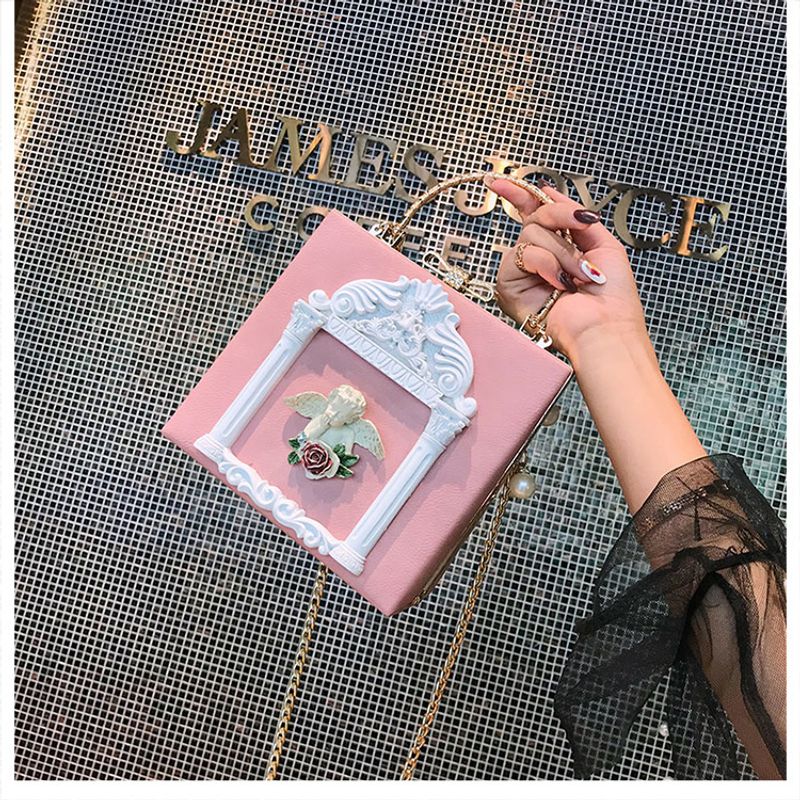 Small Baroque Angel Shoulder Bag For Women With Chain Strap_voghion.com