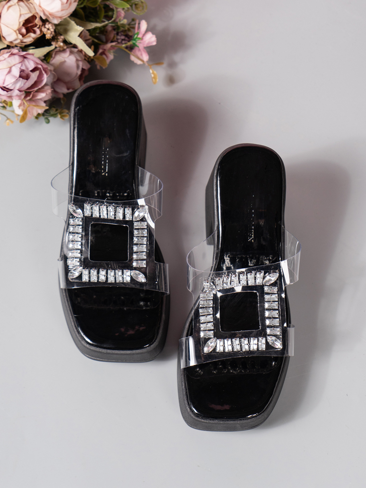 Lipper en strass à talons hauts de grande taille pour femmes portant une plateforme imperméable, ole épais, une ligne_voghion.com