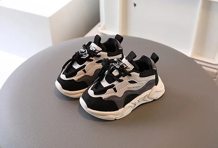 Spring New 1-6 Year Old Boys Sports Breathable Girls Tennis Fashionable Childrens Shoes 240912_voghion.com