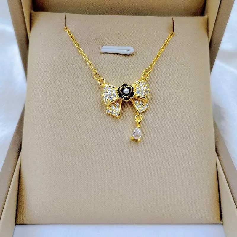 Collane con ciondolo Moda Carino Bellissimo fiocco Collana Classico Retro Romantico Nero Rosa Versatile Acciaio inossidabile_voghion.com