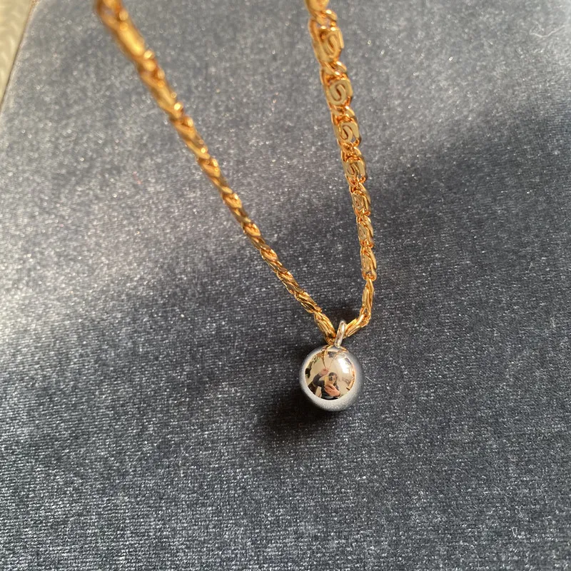 Catene Originale Vento Freddo Semplice Bicolore Geometrico Graffetta Catena Rame Sferico Ciondolo Collana Maglione_voghion.com