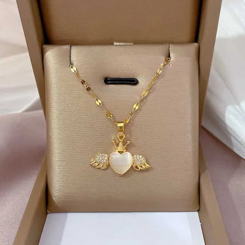 Collana girocollo con catena in acciaio inossidabile, ciondolo a forma di cuore con corona in stile gotico, colore oro, per donne_voghion.com