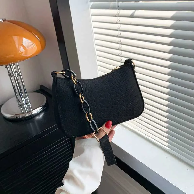 Portabel Handtasche Kontrastfaarweg Tasche Stylesch Ënneraarm Casual A Modesch Grouss Kapazitéit Dammetaschen_voghion.com