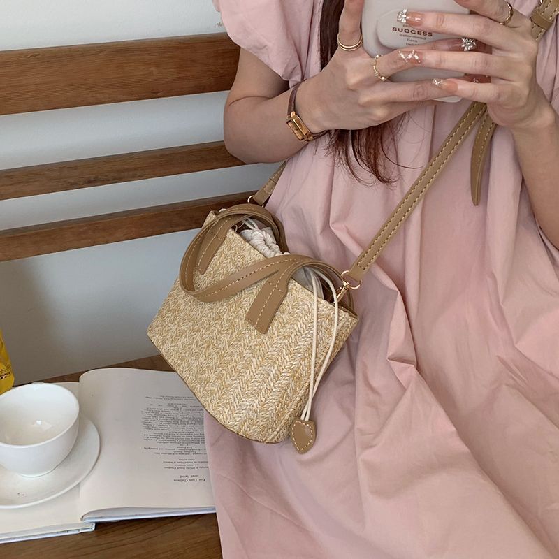 Koreanische ins gras gewebt kleine sommer neue freizeit urlaub frauen tasche gemüse korb tragbare schulter umhängetasche_voghion.com