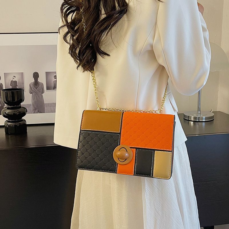 High-End-Tasche für Damen 2023 neue modische Schulter-Umhängetasche Kontrastfarbennähte große Kapazität kleine_voghion.com