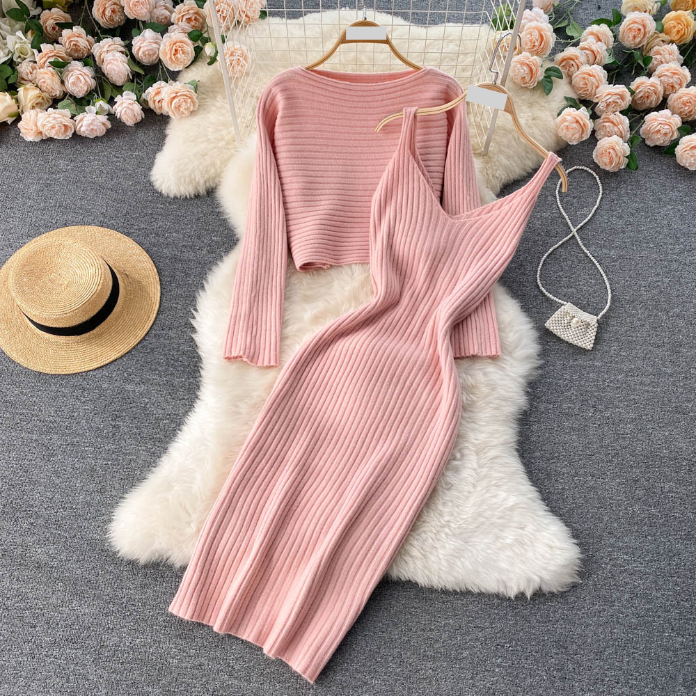 Ropa de mujer, suéter corto retro chic, top con tirantes, escote en V, temperamento ajustado a la cadera, vestido en capas, traje de dos piezas