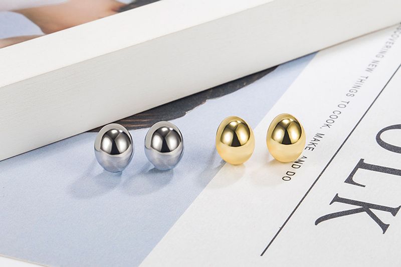 Cold style high end geometric water drop glossy bean sier needle earrings_voghion.com