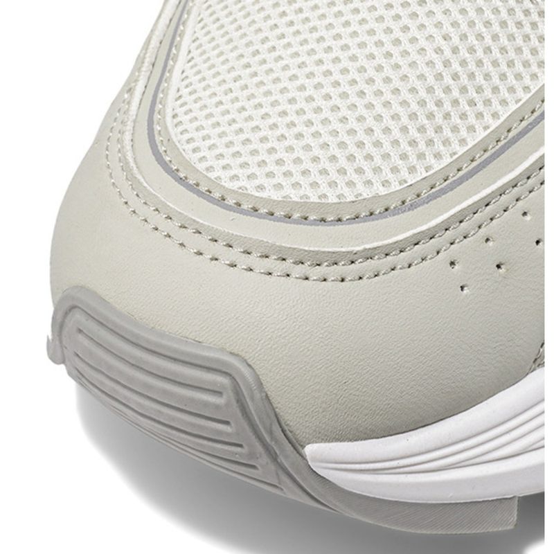 2024 Herbst neue Herren erhöhen Papa Trend leichte dicke Sohle bequeme Sportschuhe_voghion.com