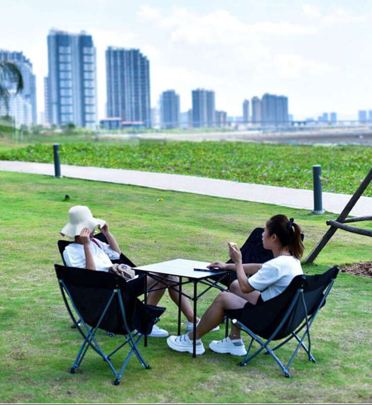 Get The Outdoo Folding Moon Chair, Enjoy Picnic Camping, Ultra Light Assisted Painting, And Relax During Lunch Time_voghion.com