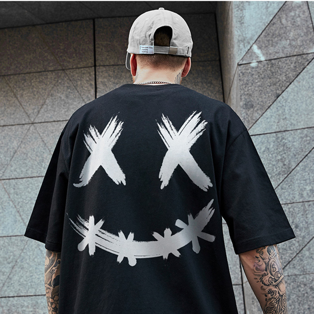 Îmbrăcăminte bărbătească Tricou cu mânecă scurtă pentru bărbați Stil nou Trend național Trend Brand Loose Smiley Face Trend național Fat Man Cu mânecă cu cinci puncte de vară_voghion.com
