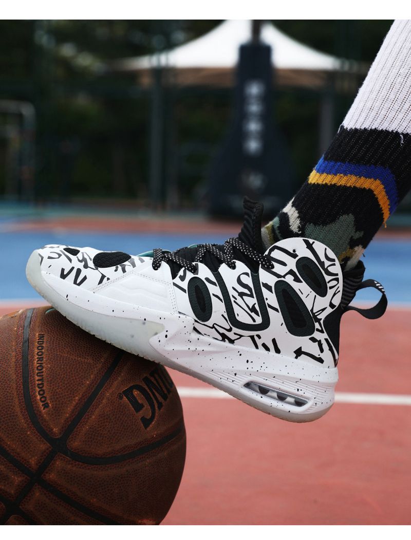 Pratici stivali da combattimento alti da basket Kobe, scarpe sportive antiscivolo resistenti all'usura, assorbimento degli urti da parte degli studenti_voghion.com
