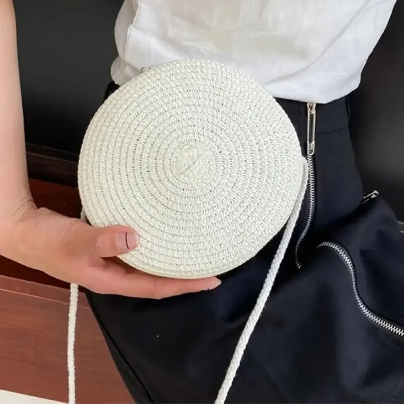 Runde Umhängetasche Stroh für Damen, gewebte Strandtasche aus Rattan, handgefertigt, gestrickt, kleine Handtasche in_voghion.com