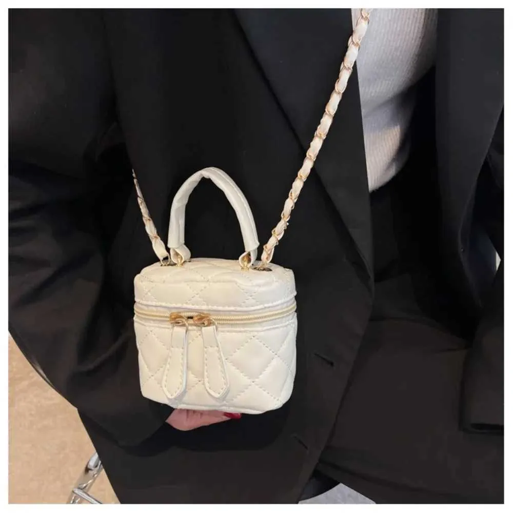 Gesteppte Mini Umhängetasche Mit Kette Und Karomuster Handtasche_voghion.com