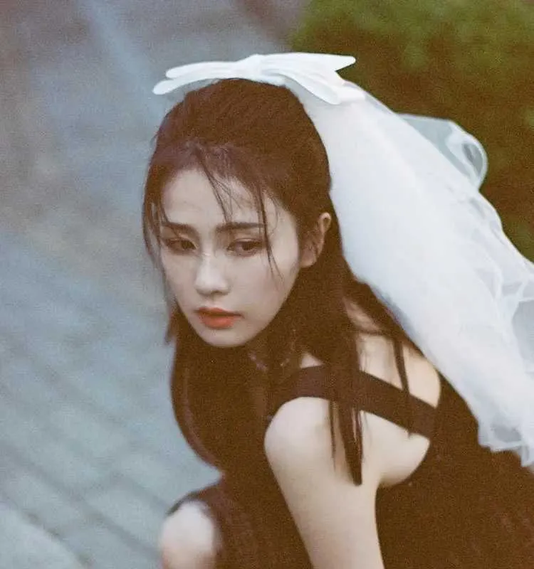 Hair Jewelry Short Small Head Veil Bow Fluffy Yarn Bride Wedding hair accessories_voghion.com