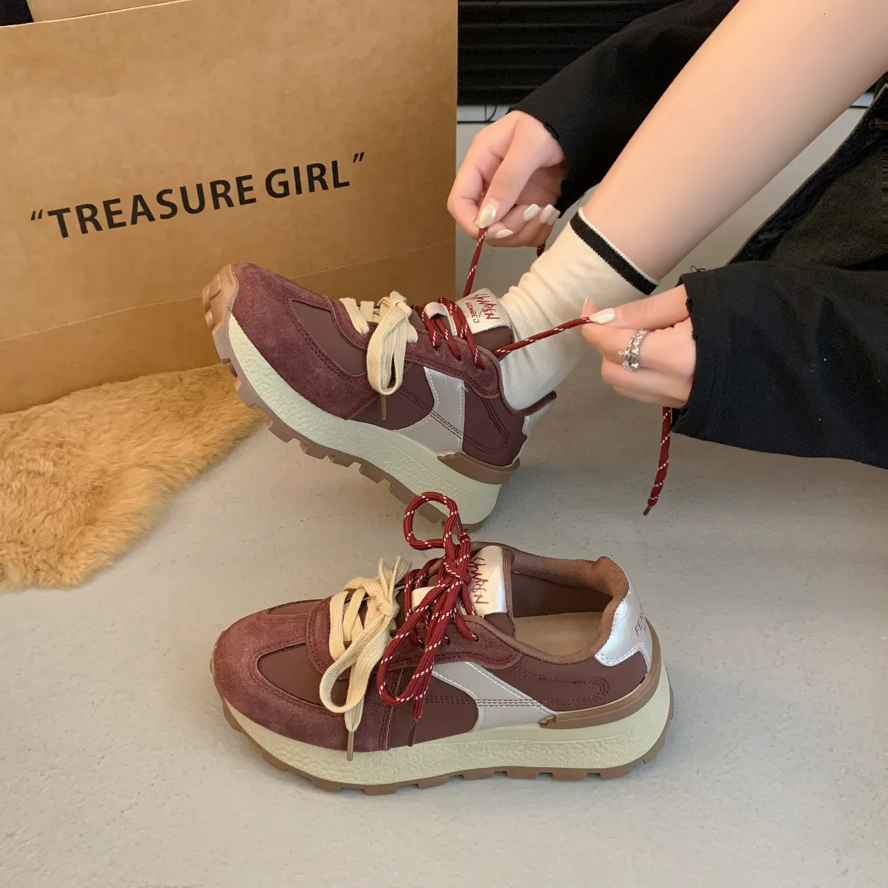 Height Increasing Running Shoes For Women Thick Sole Trainers_voghion.com