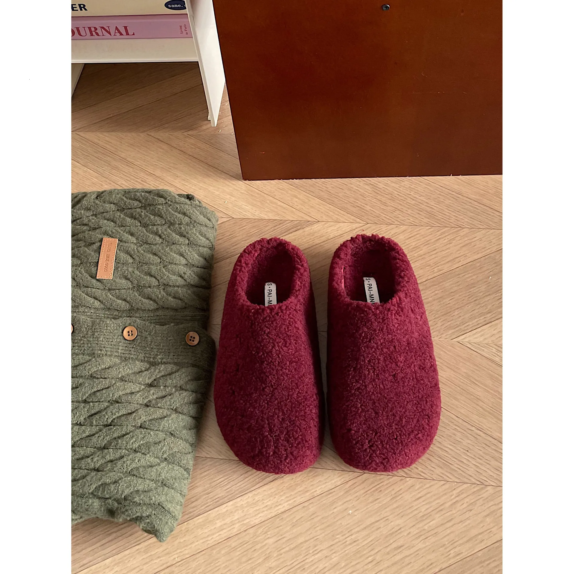 Pantofole donna pelose invernali comode ciabatte a punta chiusa_voghion.com