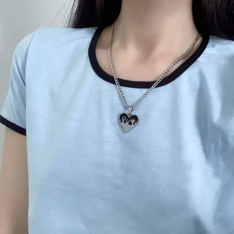 Collier de couple en acier titane avec pendentif classique, cadeau de Saint-Valentin à la mode, ras du cou pour hommes et femmes, bijoux_voghion.com