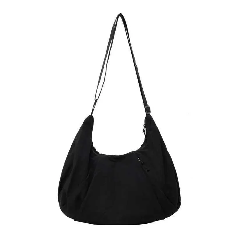 Classic Pleated Crossbody Bag For Women Solid Shoulder Handbag_voghion.com